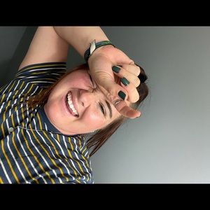 Meet your Posher, Ellie